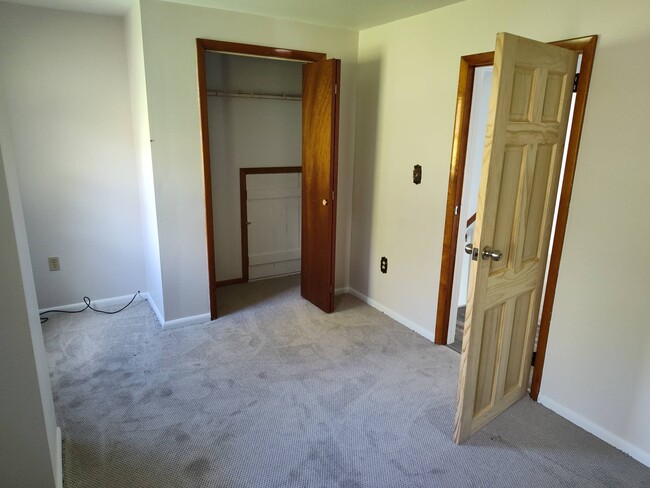 Building Photo - 38 Prospect Ave