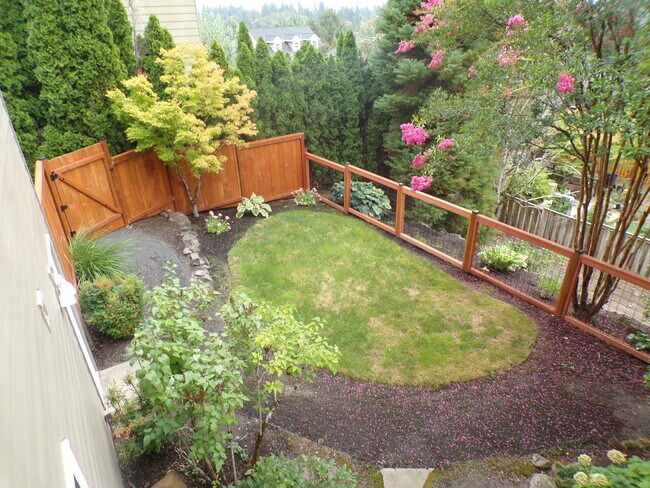 Building Photo - 10630 SW Kable St