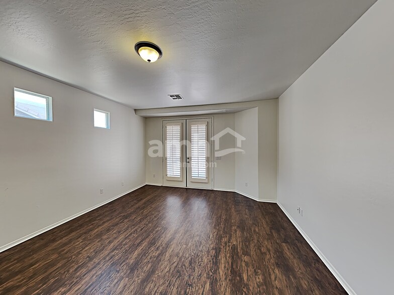 Building Photo - 21948 E Camina Plata