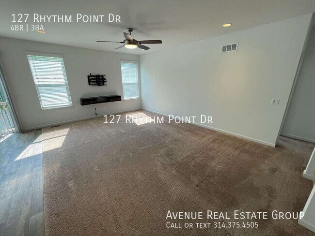 Building Photo - 127 Rhythm Point Dr