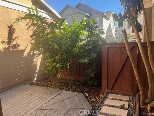 Building Photo - 43 Bluff Cove Dr