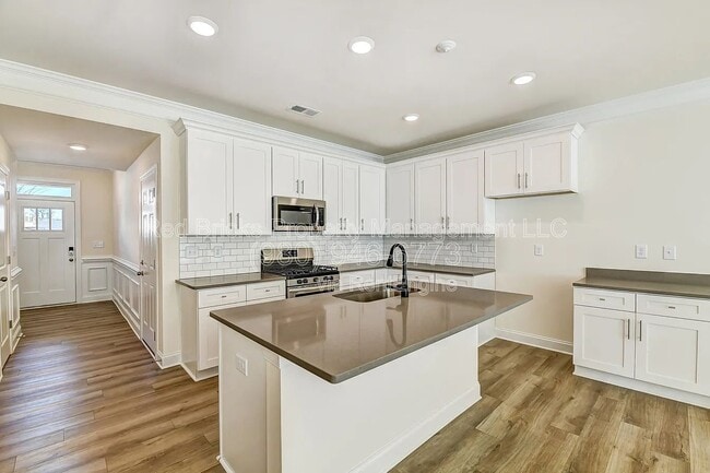 Building Photo - 4023 Black Ct