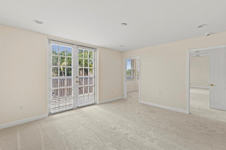 Building Photo - 6597 Marbletree Ln