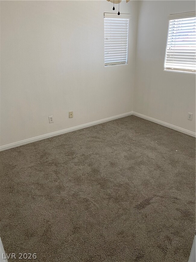 Building Photo - 171 Desert Pond Ave