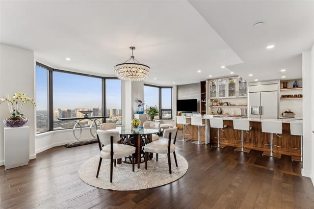 Building Photo - 3030 McKinney Ave