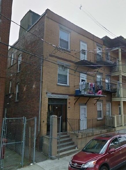 Building Photo - 59 Lubec St
