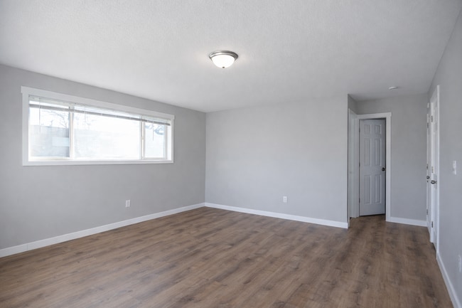 Building Photo - 3000 O St