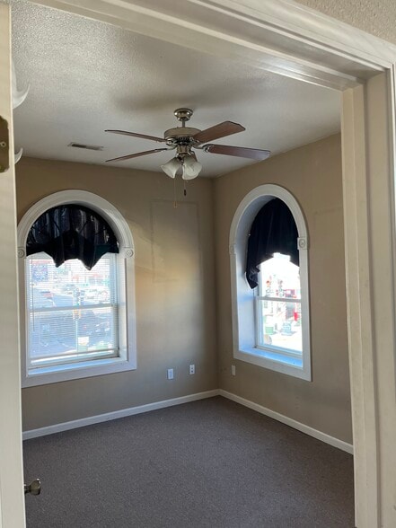 Bedroom with view to Downtown - 619 N Pine St
