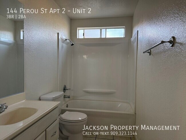 Building Photo - 144 Perou St