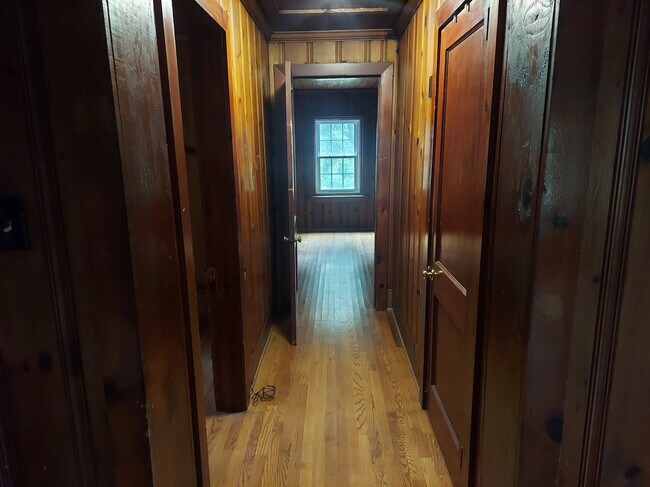 Building Photo - 4211 Yellow Mountain Rd