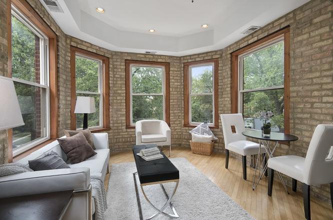 exposed brick in sunny living room - 1332 W Greenleaf Ave