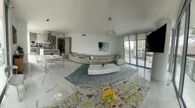 Building Photo - 330 Sunny Isles Blvd