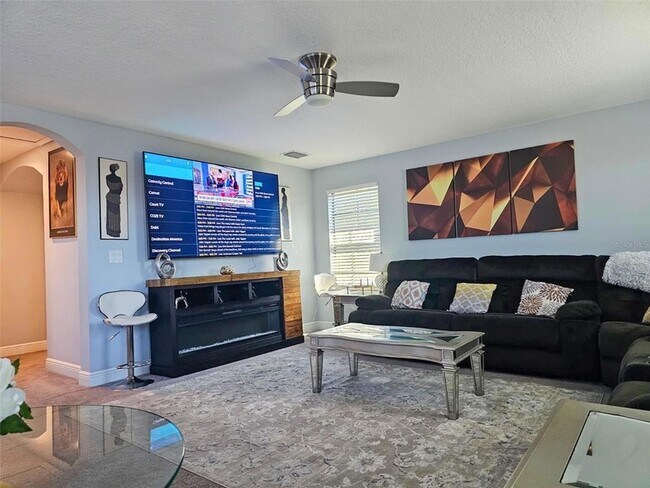 Building Photo - 12860 Satin Lily Dr