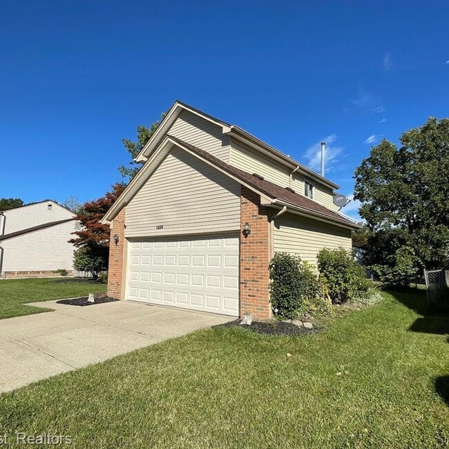 Building Photo - 1438 Rand Rd