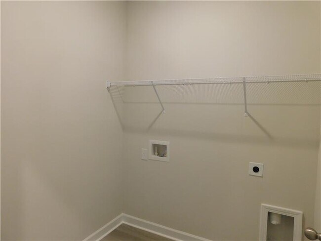 Building Photo - 976 Maya Layne Dr