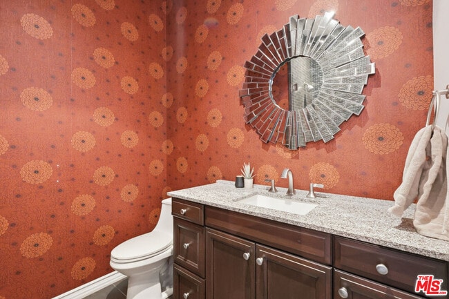 Building Photo - 9651 Sagebrush Ave