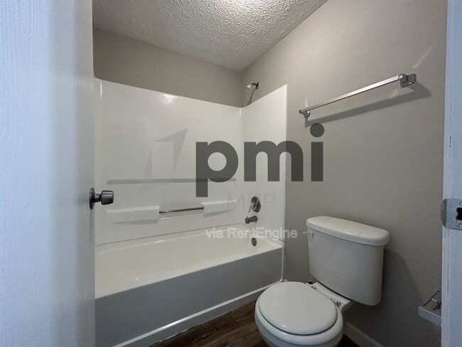 Building Photo - 2761 Wedge St