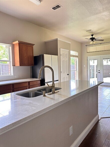 Building Photo - 7901 Whispering Tree Ln