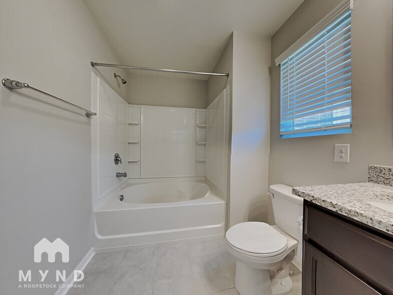 Building Photo - 8645 River Ridge Dr