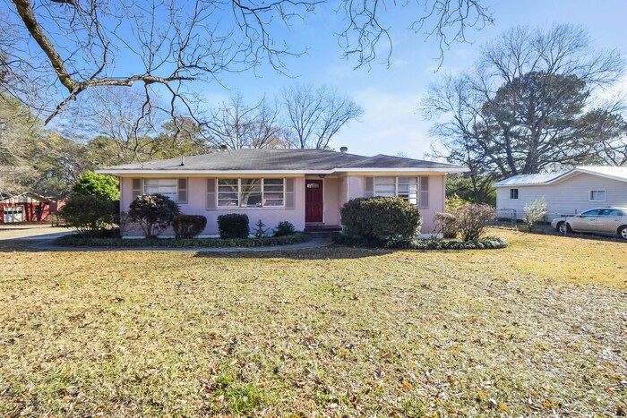 Primary Photo - 3224 Poplar Ln