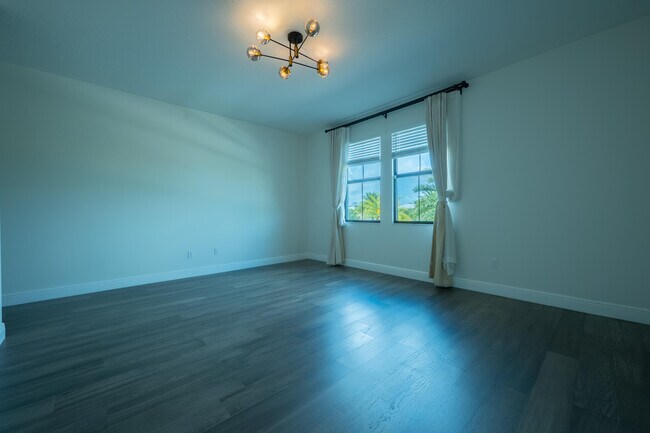 Building Photo - 13026 Artisan Cir