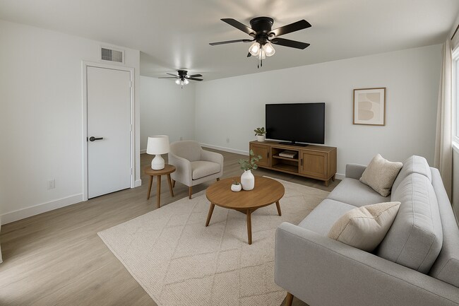 Building Photo - SPECTACULAR 1 BEDROOM 1 BATHROOM LOWER LEVEL FOR LEASE