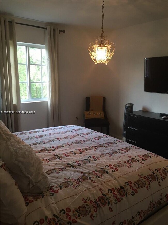 Building Photo - 14071 SW 272nd St