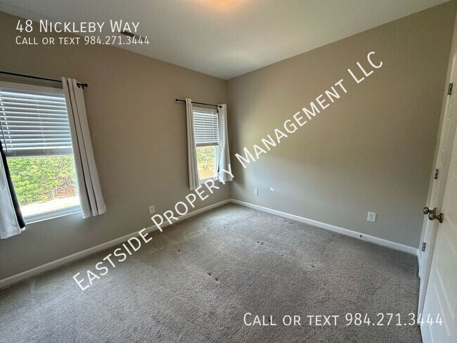 Building Photo - 48 Nickleby Wy