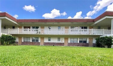 Building Photo - 4163 SW 67th Ave