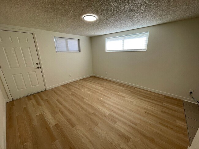 Building Photo - 3348 S 7780 W