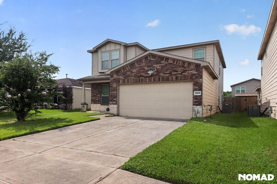 Building Photo - 13311 Myrtle Park Ln