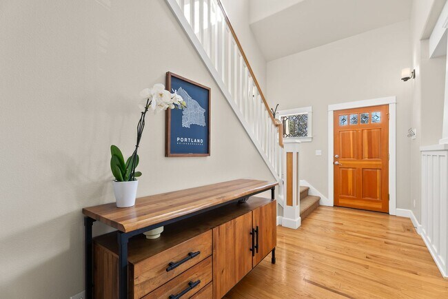 Building Photo - **Spacious 4-Bedroom Craftsman Home on Awb...