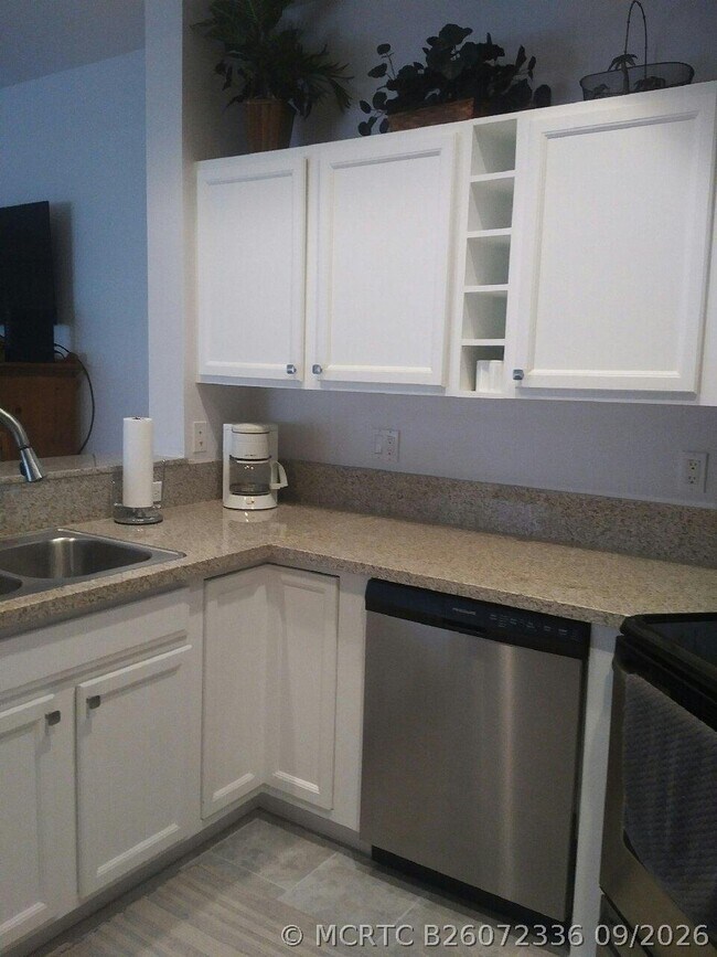 Building Photo - 8033 Carnoustie Pl
