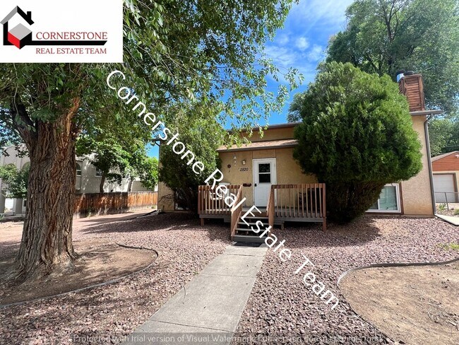 Building Photo - 2820 W Platte Ave