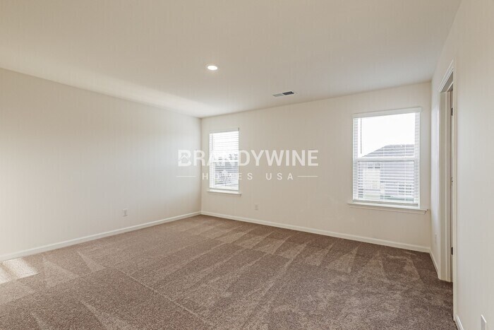 Building Photo - 1240 Arnhem Dr