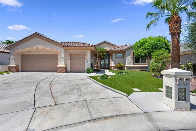 Building Photo - 39305 Fernwood Glen Ct