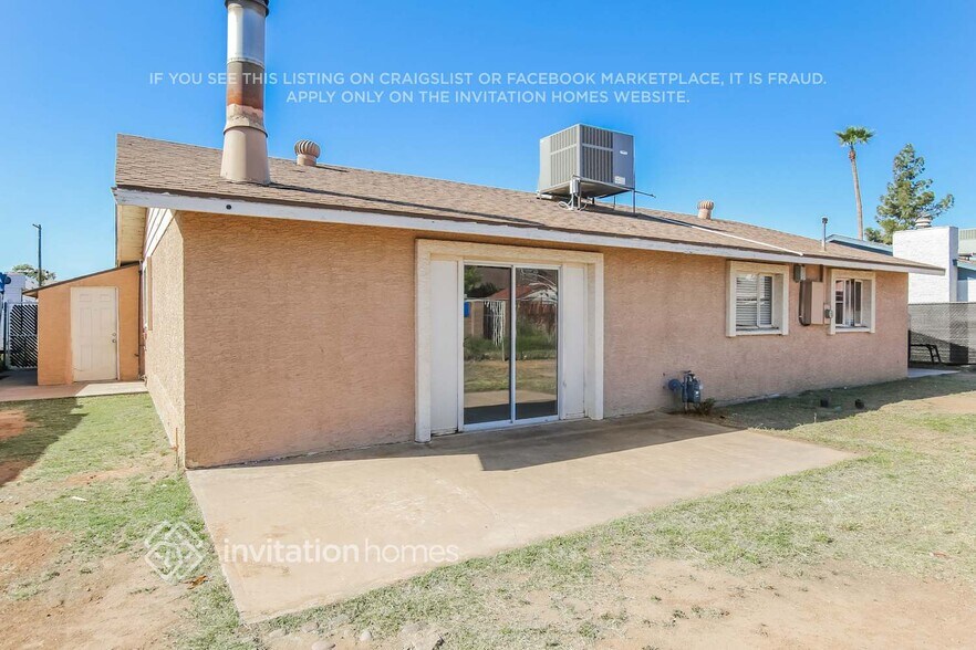 Building Photo - 4454 W Avalon Dr