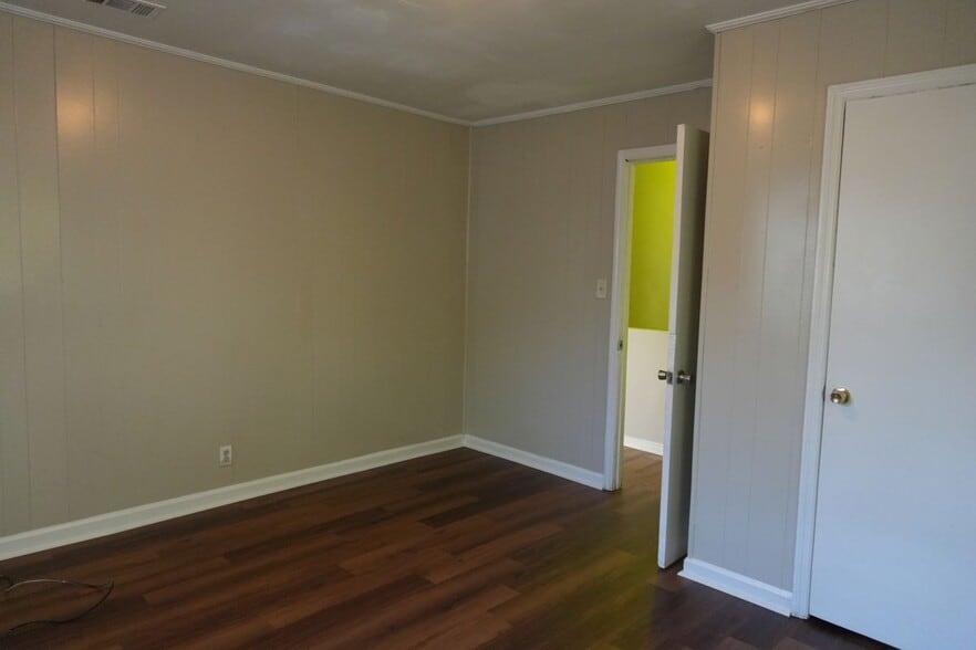 Building Photo - 1224 Appling Ct