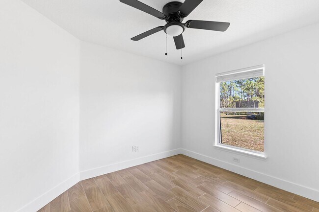 Building Photo - 4 Bedroom SFH in Palm Coast