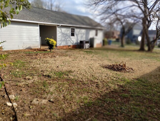 Building Photo - 500 Washington St