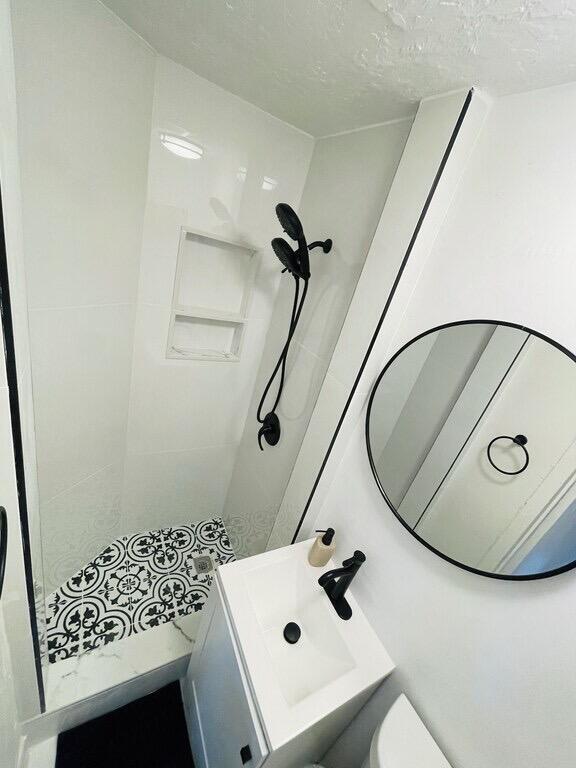 Building Photo - 5537 SW 6th St