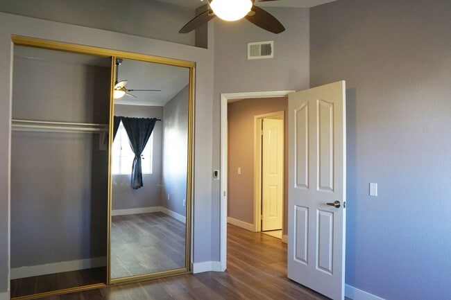 Building Photo - 44150 Calico Cir