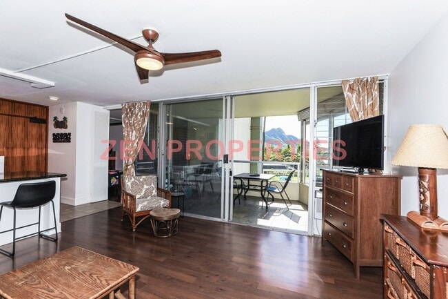 Building Photo - furnished 1 bdrm, 1 bath unit at Diamond Head Vista