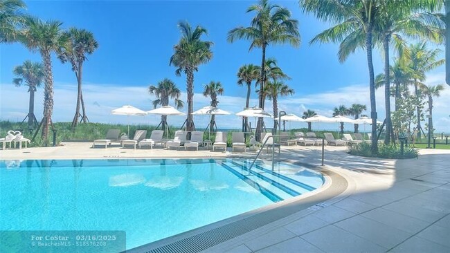 Building Photo - 1116 N Ocean Blvd