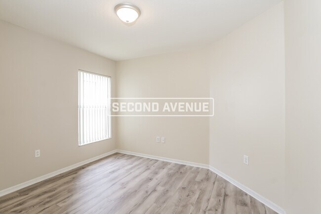 Building Photo - 4622 Tailfeather Ct