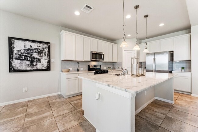 Building Photo - 3723 Lake Varano Cir