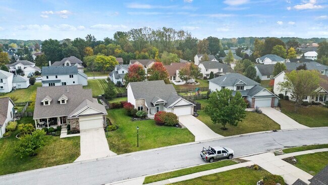 Building Photo - 811 Ivy Creek Cove