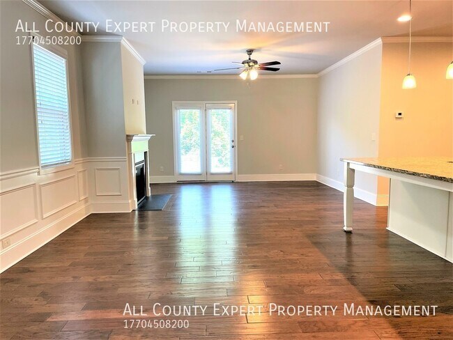 Building Photo - 6512 Crosscreek Ln