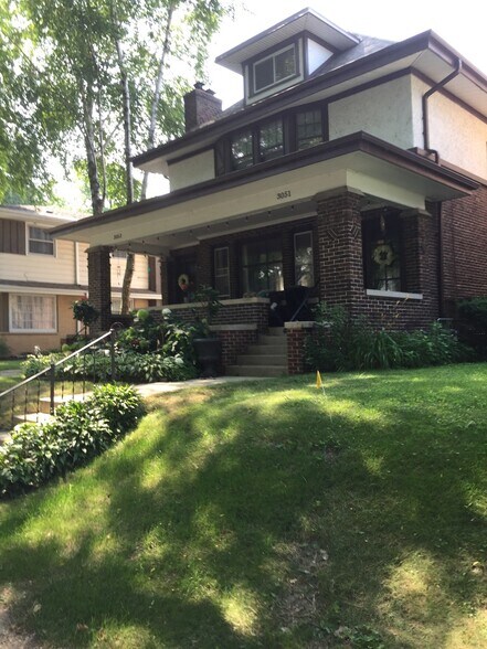 Primary Photo - 3051 S Superior St