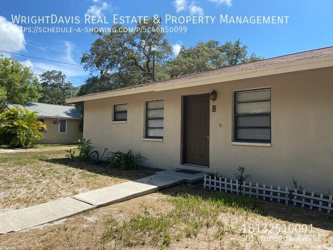 Building Photo - 301 Woodrow Ave